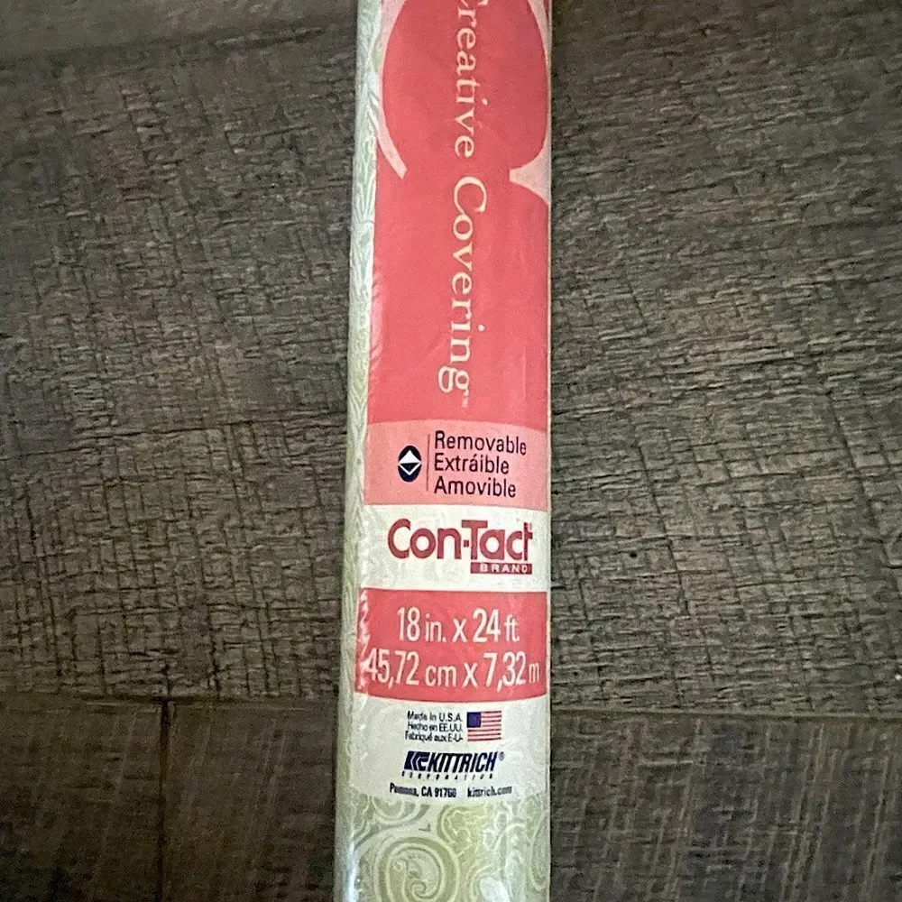 NWT! Creative Covering Sage and White Contact Paper. 18x24ft.